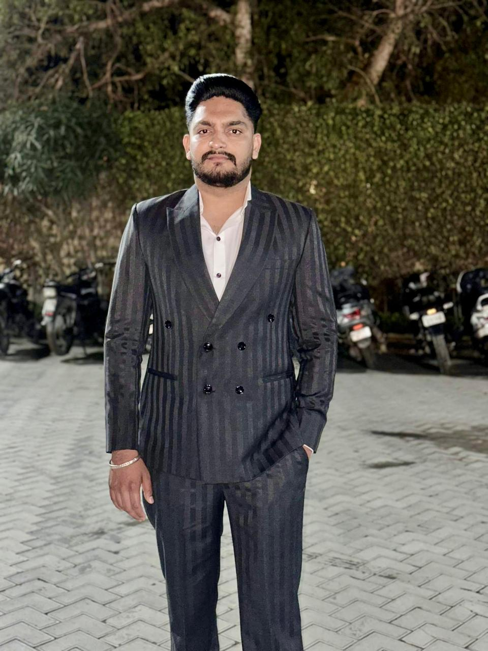 Portrait of Sagar Bakshi
